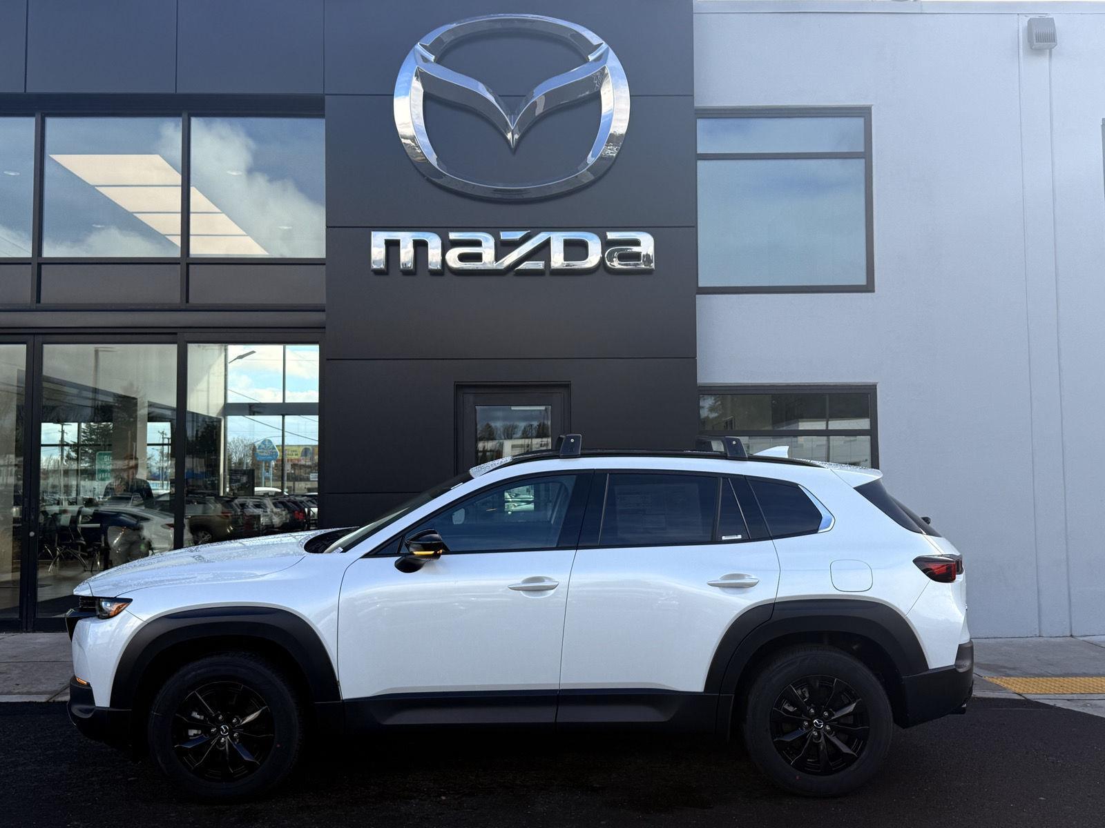 2026 Mazda CX-50 Premium's photo