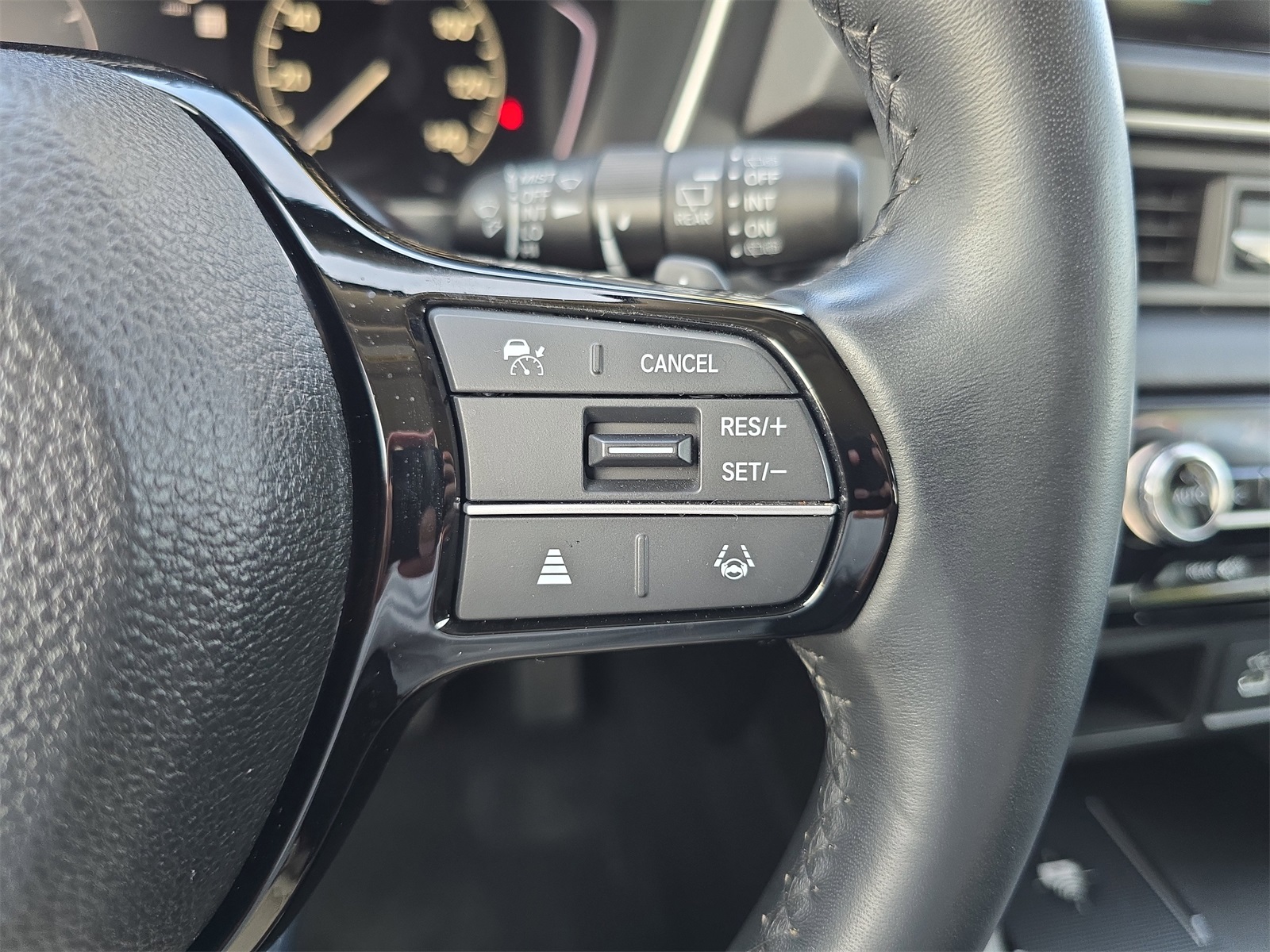 2023 Honda Pilot Touring photo 24