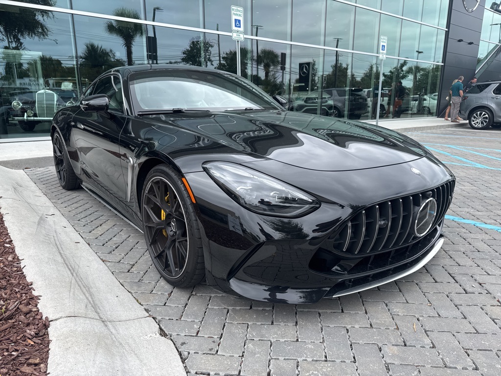 2025 Mercedes Benz AMG GT photo 2