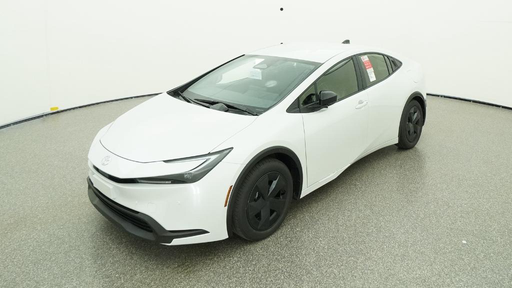 2026 Toyota Prius LE's photo