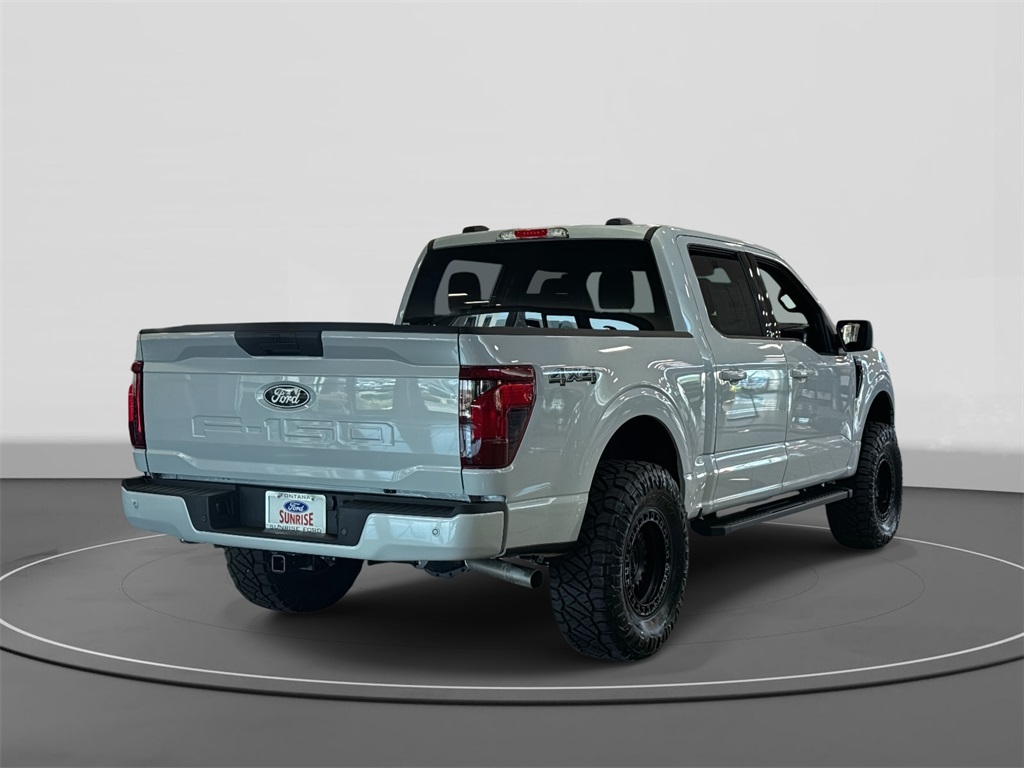 2025 Ford F-150 XLT photo 4