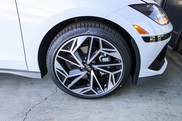 New 2025 Serenity White Hyundai SEL image 43