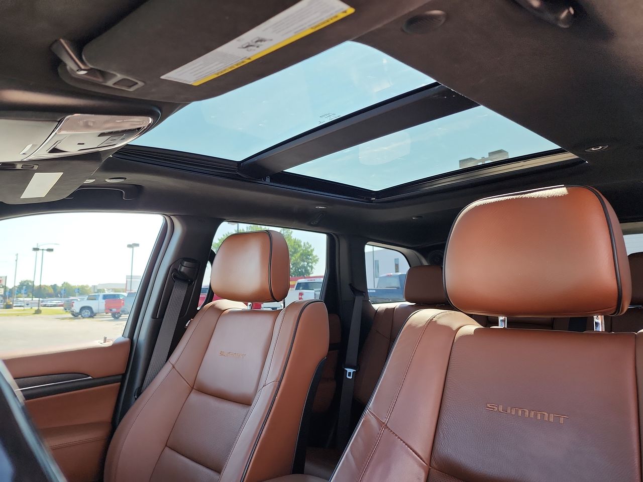 2020 Jeep Grand Cherokee Summit photo 16
