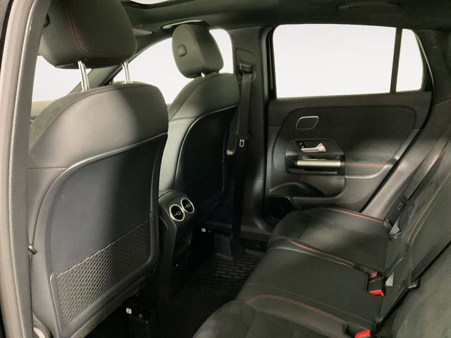 2025 Mercedes Benz GLA 250 4MATIC photo 10