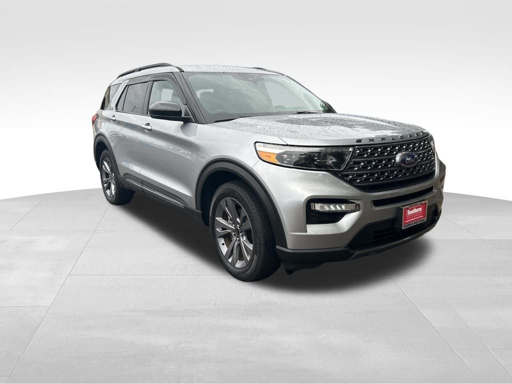 2022 Ford Explorer XLT photo 7