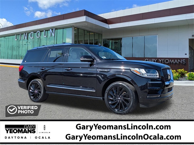 2021 Lincoln Navigator Reserve's photo