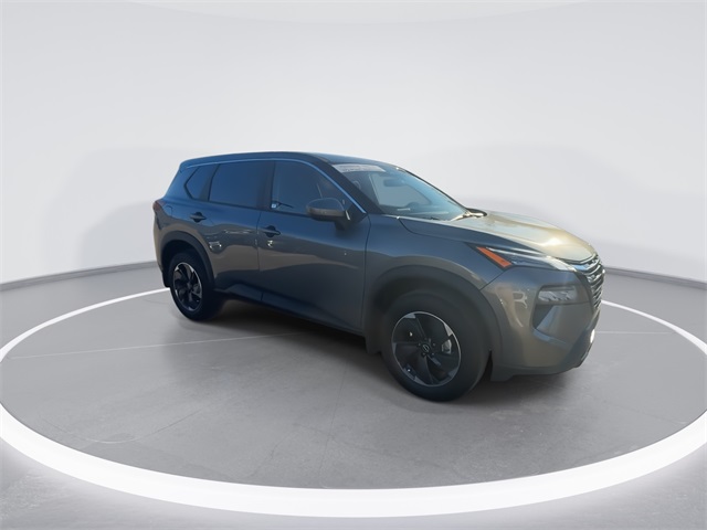 2025 Nissan Rogue SV photo 2