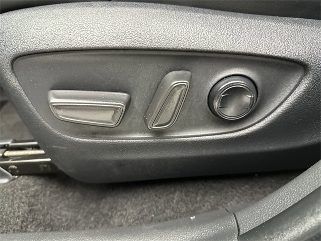 2024 Toyota RAV4 Adventure photo 3