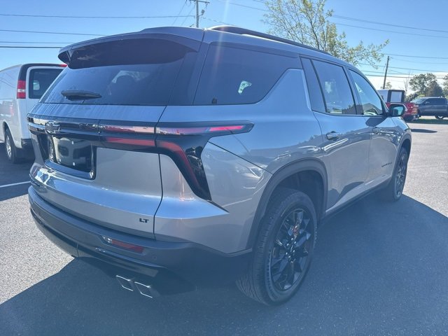 2024 Chevrolet Traverse photo 7