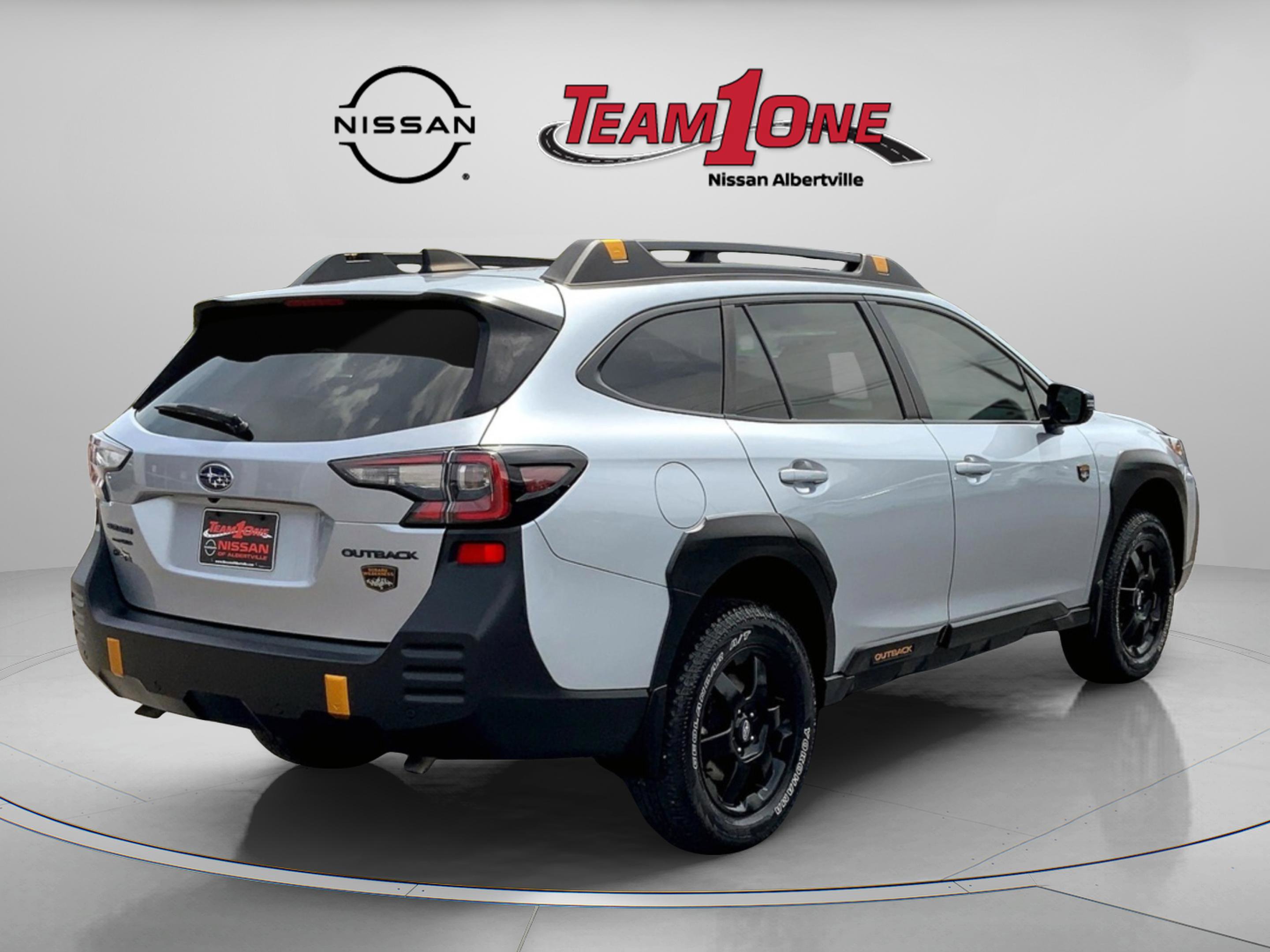 2022 Subaru Outback Wilderness photo 2