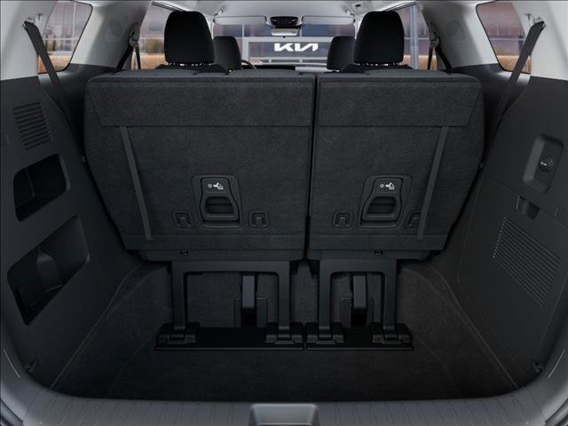 2026 Kia Carnival LX photo 18