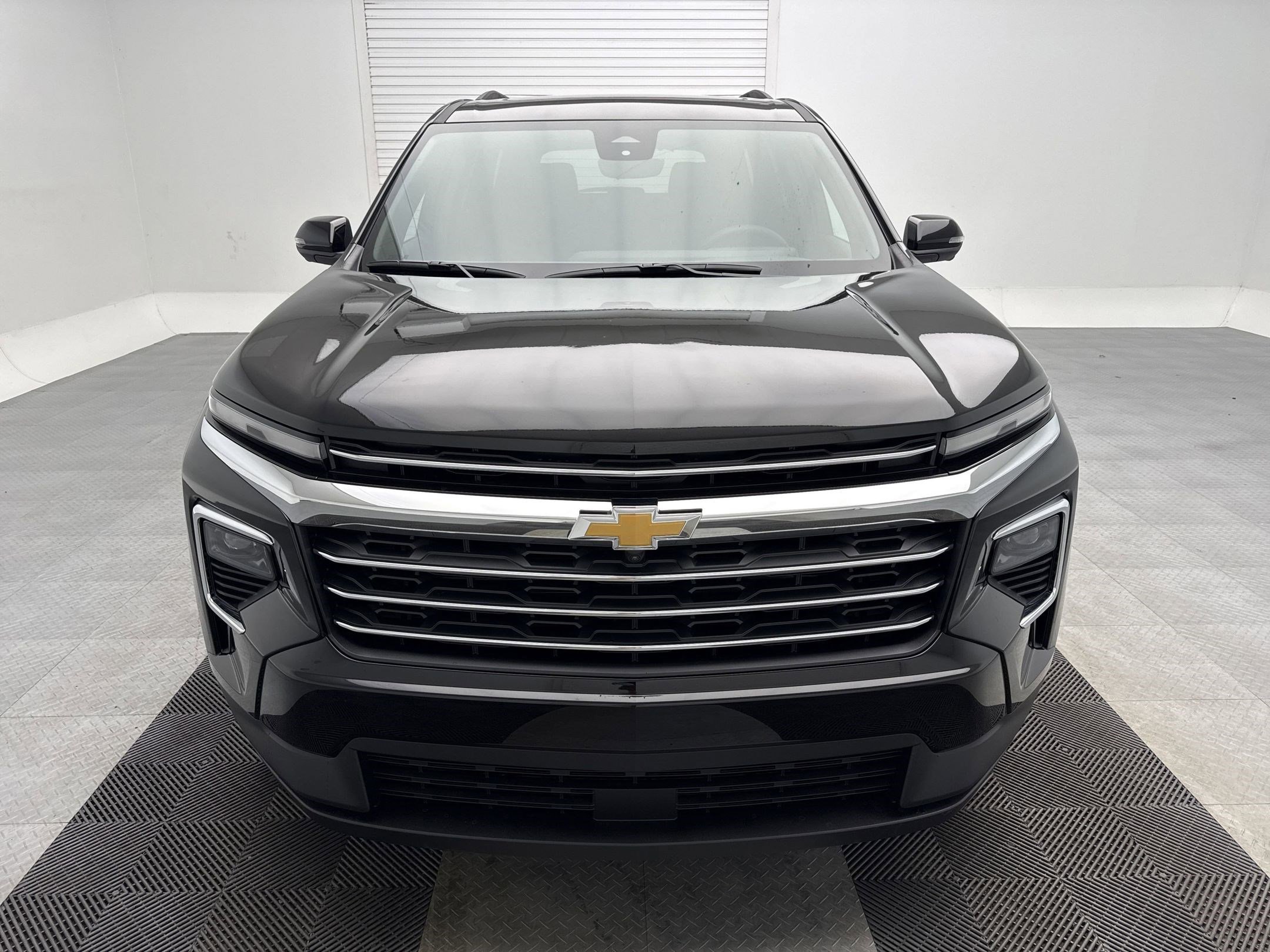 2026 Chevrolet Traverse photo 6