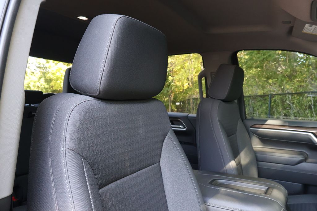 2022 Chevrolet Silverado 1500 RST photo 38