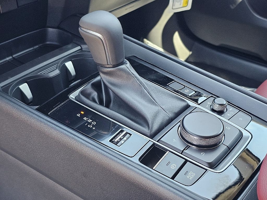 2025 Mazda CX-50 Premium photo 30
