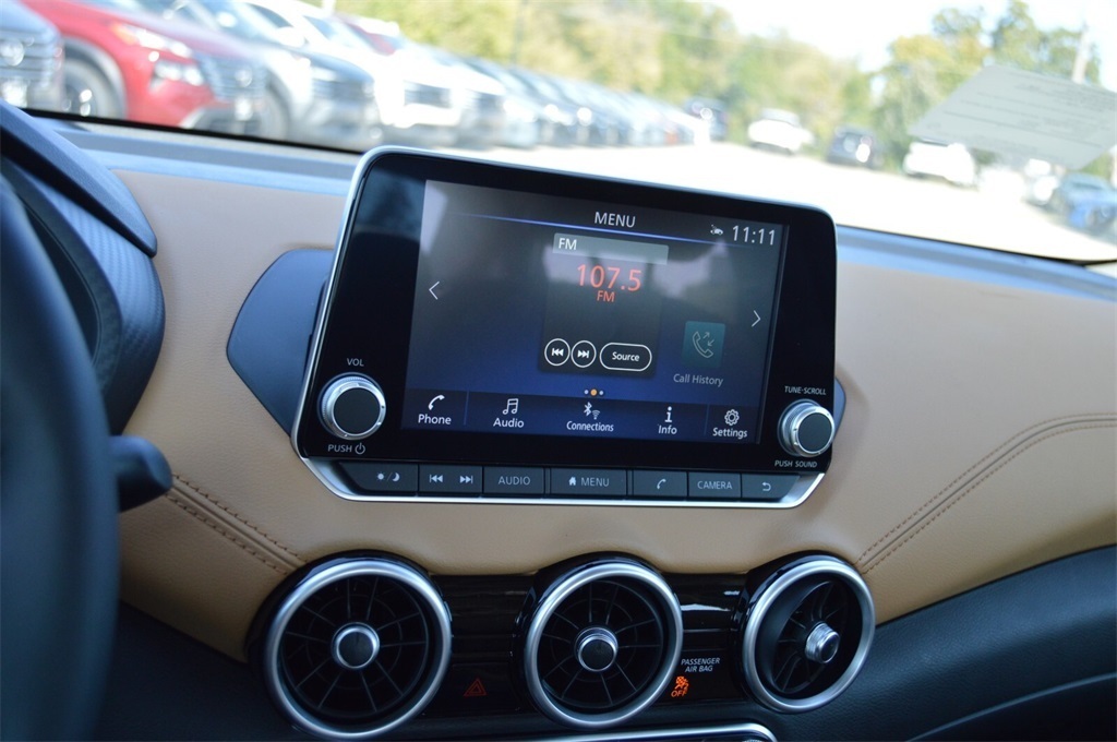 2025 Nissan Sentra SV photo 28