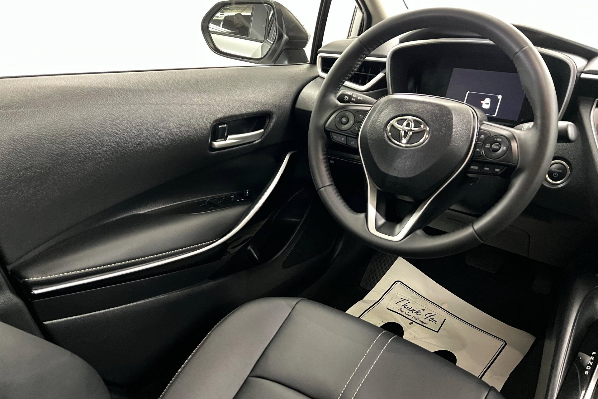 2024 Toyota Corolla Hybrid LE photo 11