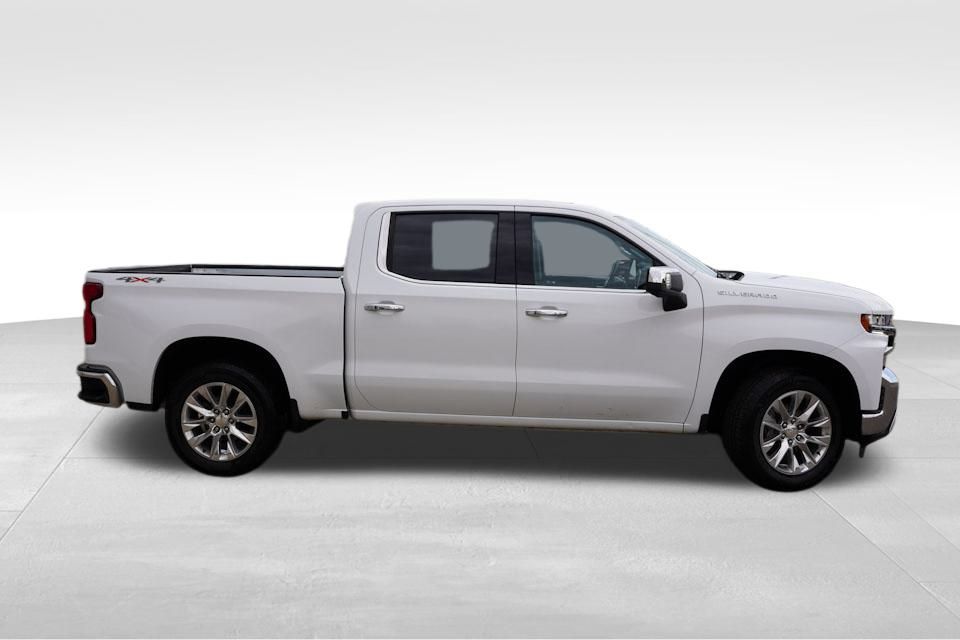 2022 Chevrolet Silverado 1500 LTZ photo 3