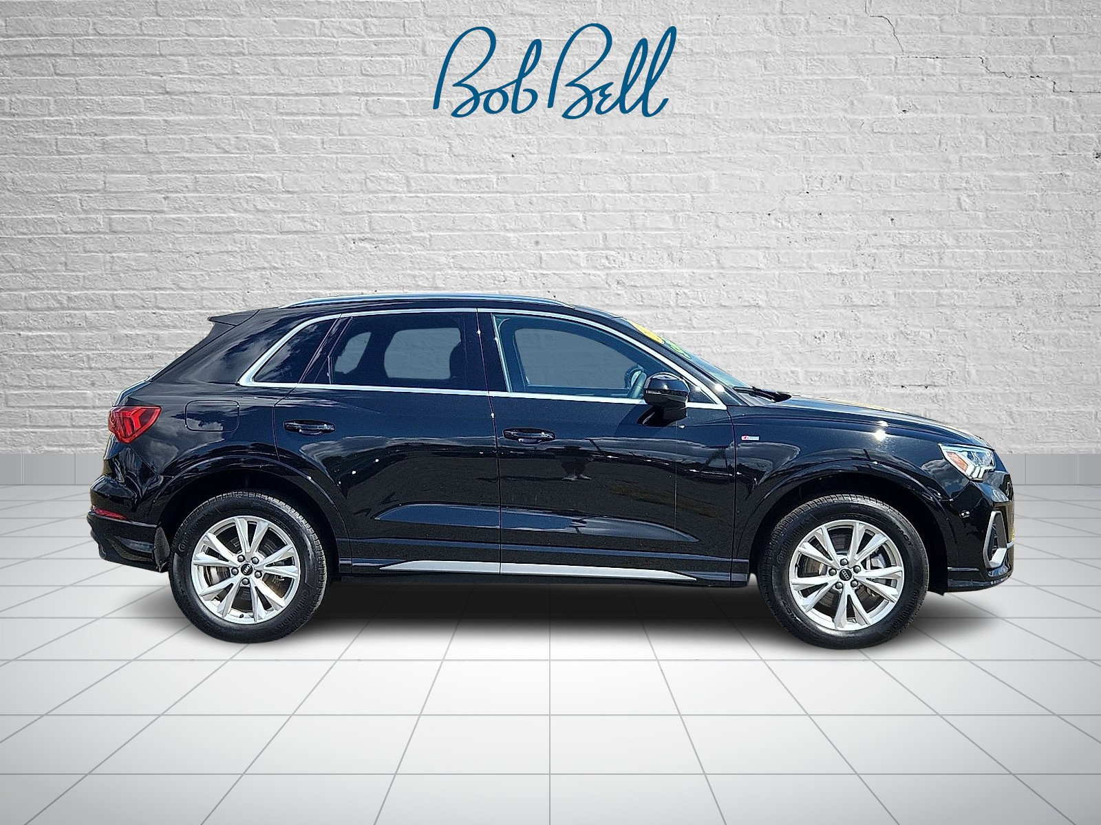 2025 Audi Q3 45 TFSI S line Premium photo 7