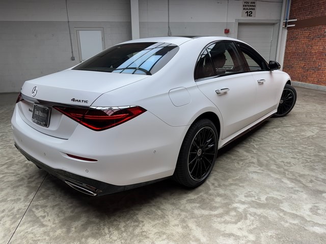 2025 Mercedes Benz S 580 4MATIC photo 3