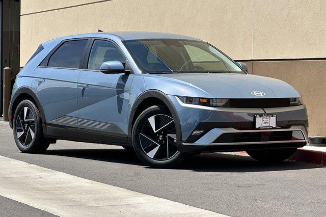 2025 Hyundai Ioniq 5 SE photo 2