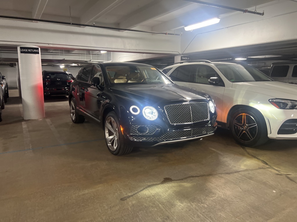 2018 Bentley Bentayga Base's photo