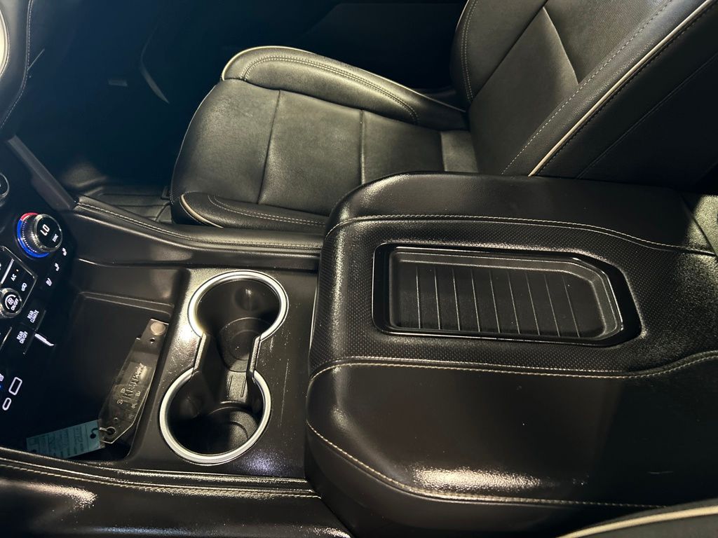 2022 Gmc Yukon XL SLT photo 12