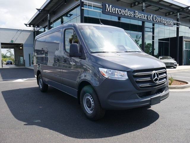 2025 Mercedes-Benz Sprinter Cargo Van Base's photo