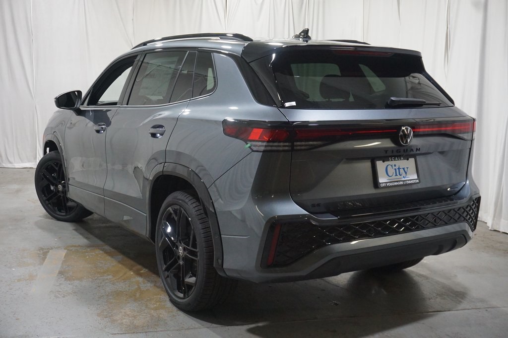 2025 Volkswagen Tiguan SE R-Line Black photo 3
