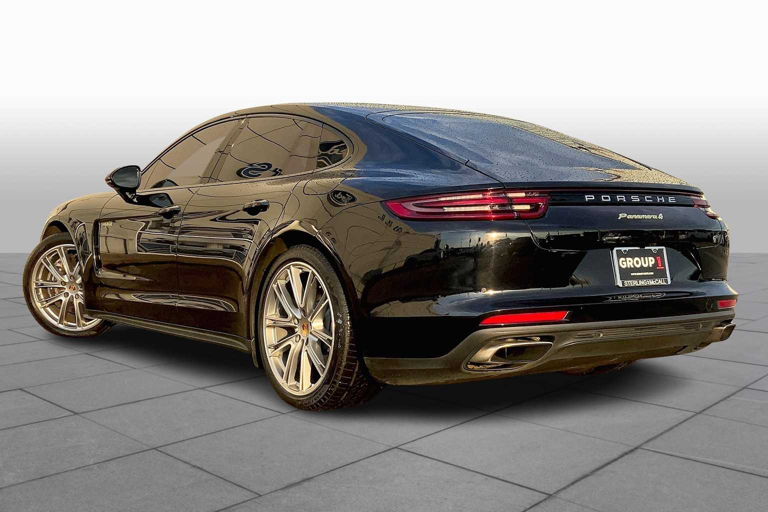 2020 Porsche Panamera 4 E-Hybrid photo 10