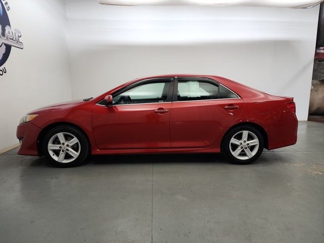 2012 Toyota Camry Base photo 3