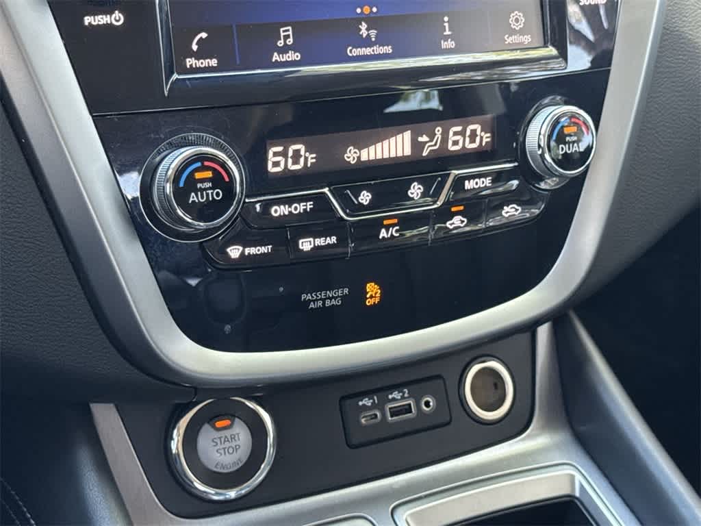 2023 Nissan Murano SV photo 18