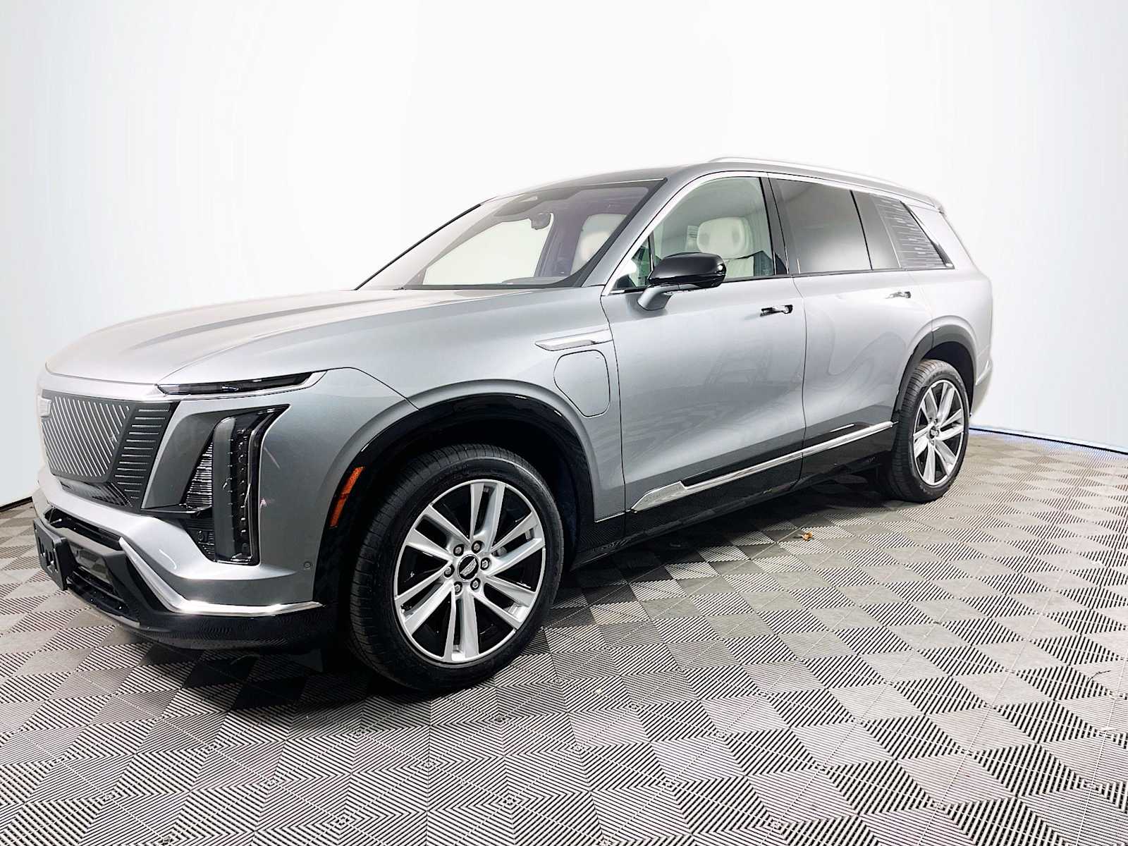 2026 Cadillac VISTIQ Luxury's photo