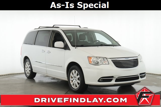 2016 Chrysler Town & Country Touring