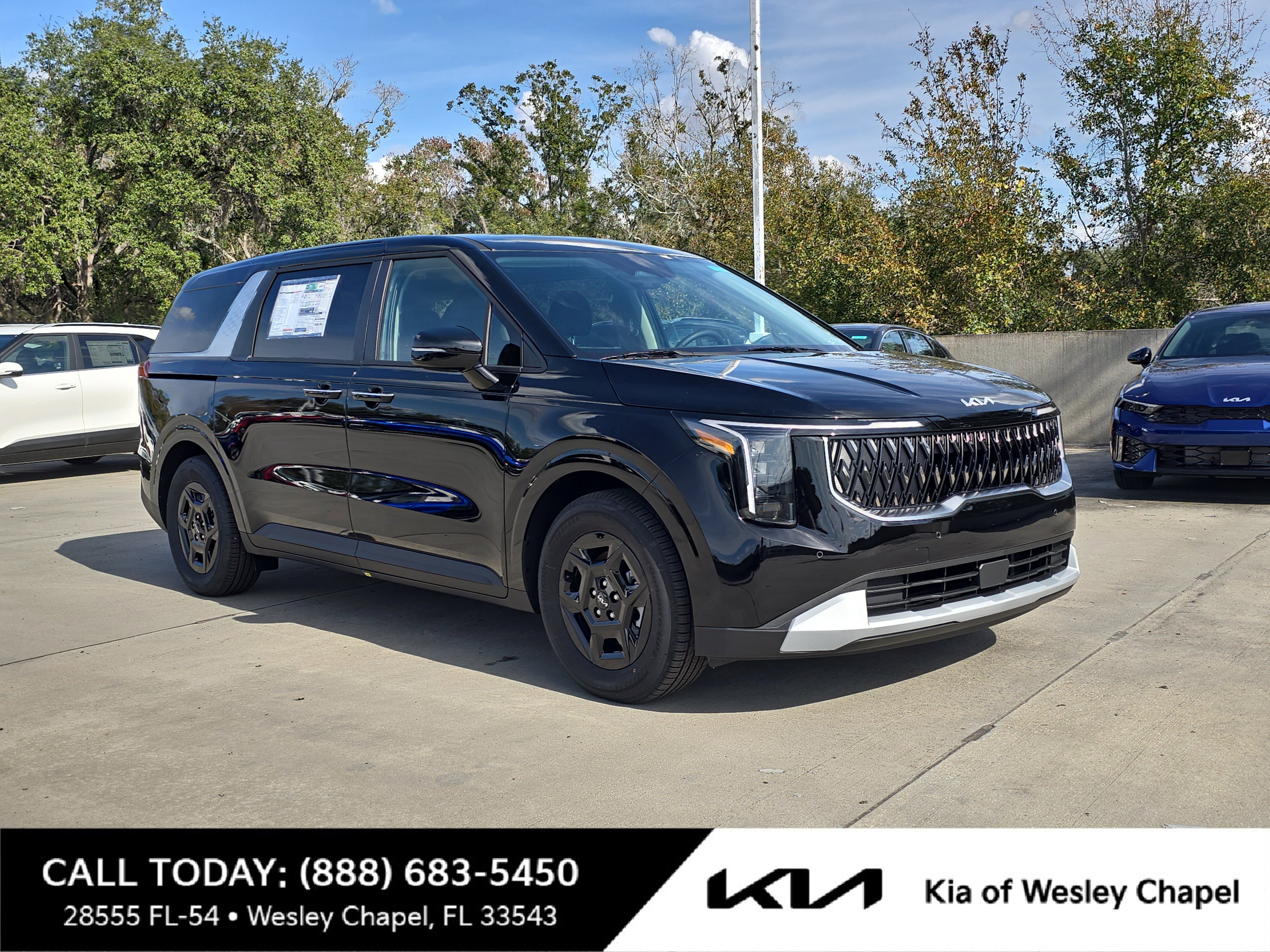 2026 Kia Carnival LXS's photo