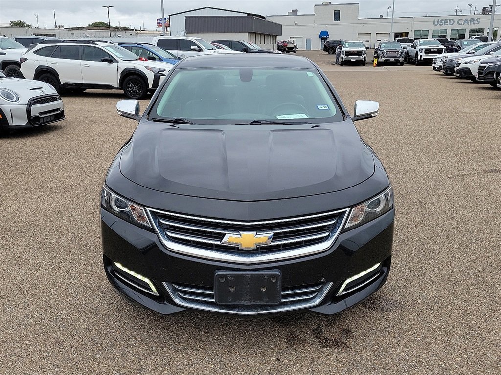 2019 Chevrolet Impala Premier photo 3