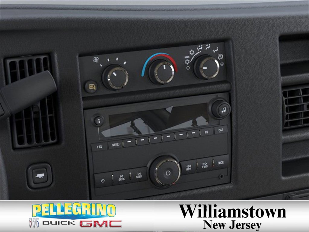 2025 Gmc Savana Cargo 2500 photo 20