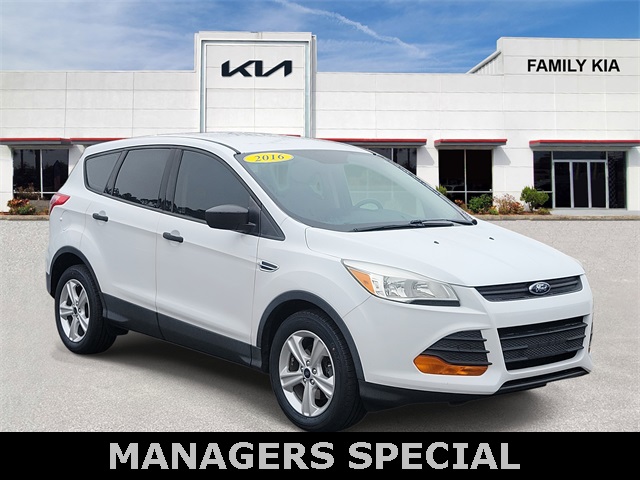 2016 Ford Escape S