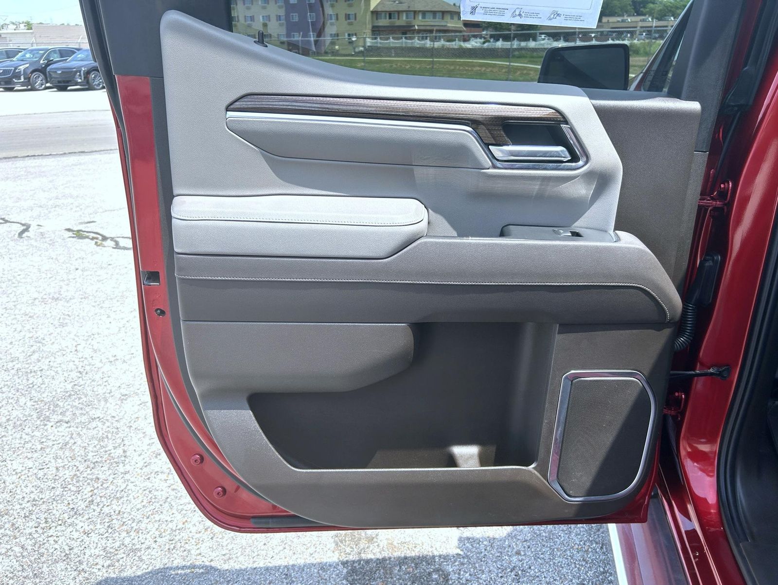 2023 Chevrolet Silverado 1500 LT photo 17