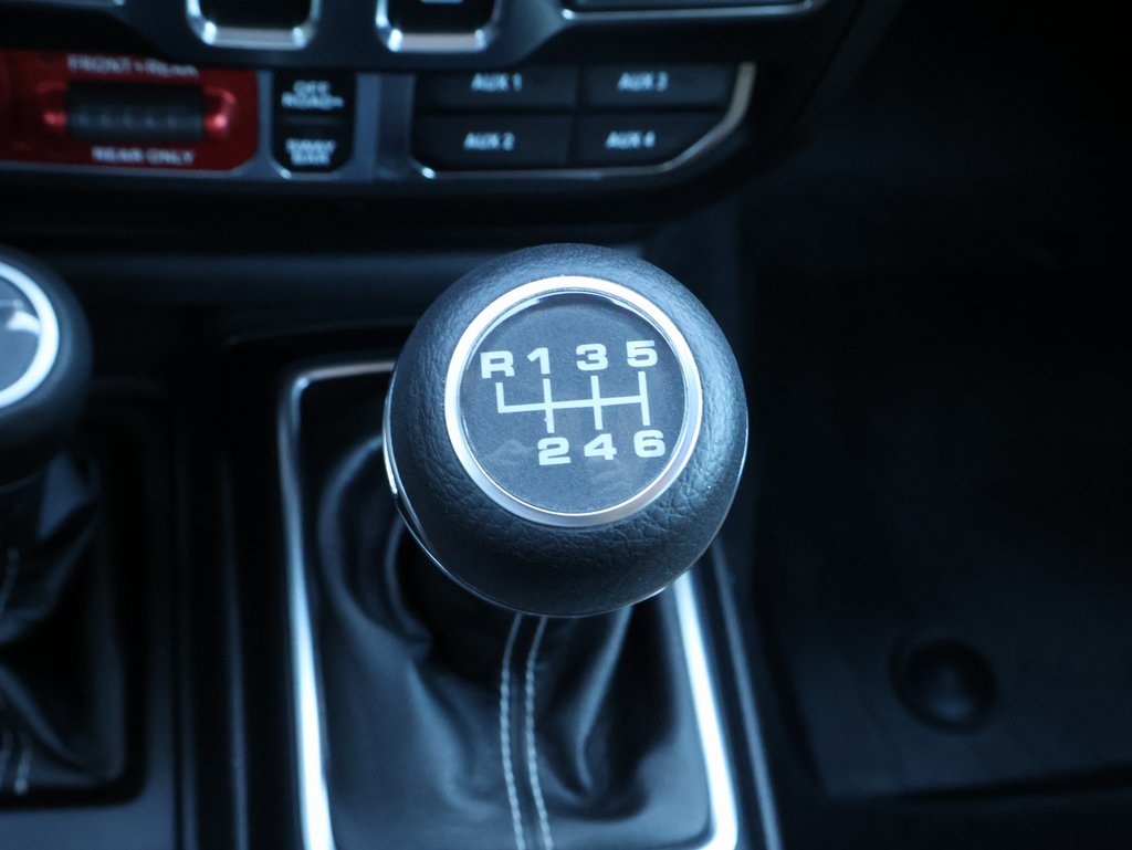 2023 Jeep Wrangler Rubicon photo 28