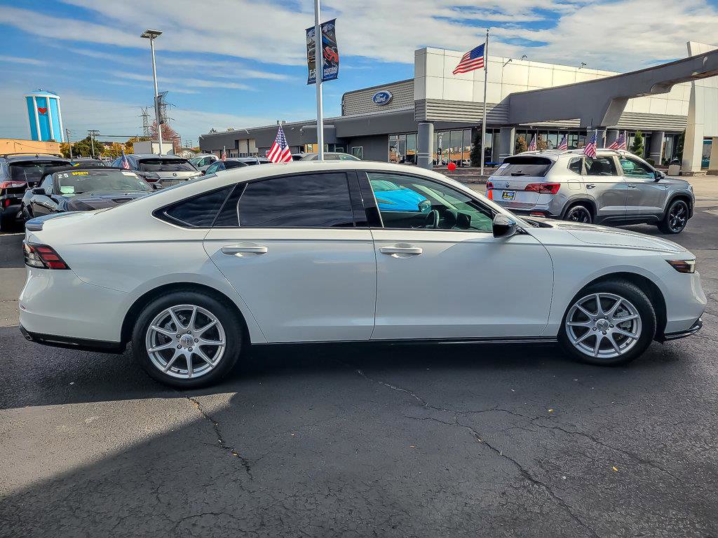 2023 HONDA ACCORD - Image 10