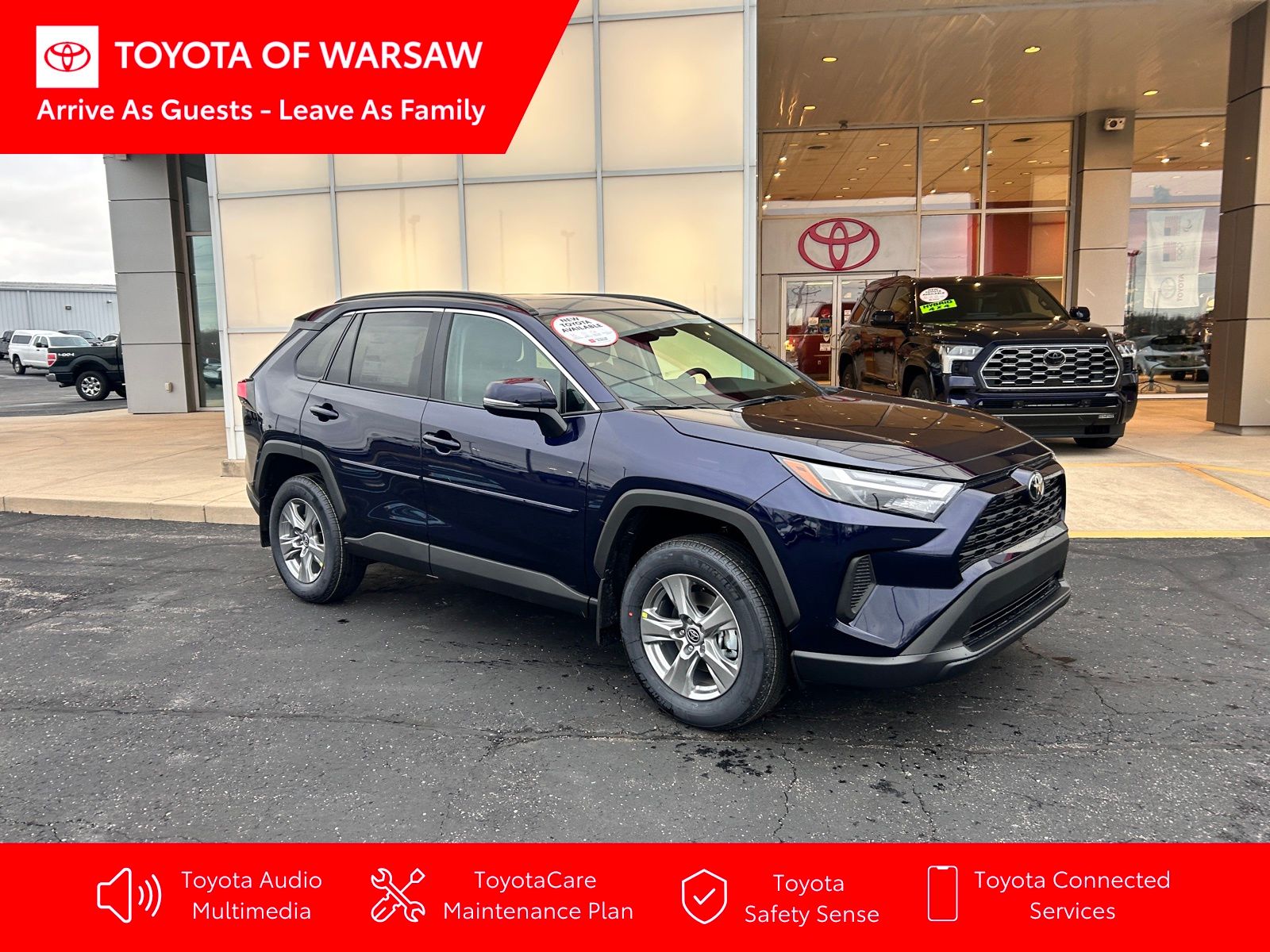 2025 Toyota RAV4 XLE's photo