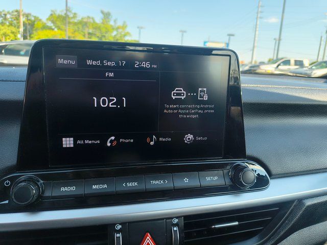 2022 Kia Forte LXS photo 4