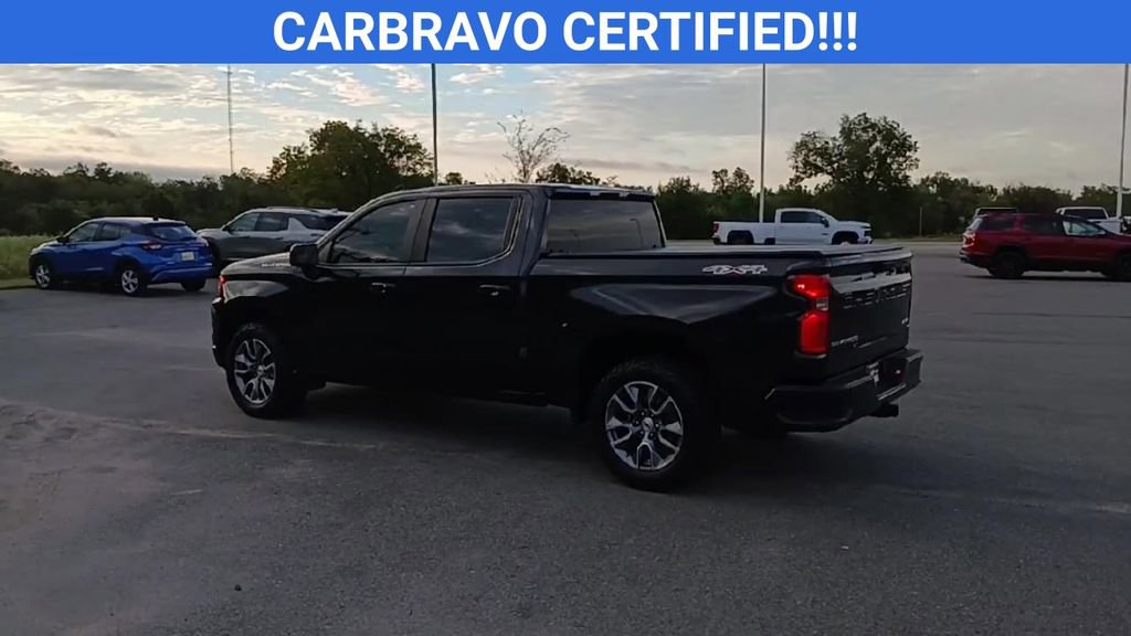2023 Chevrolet Silverado 1500 RST photo 2