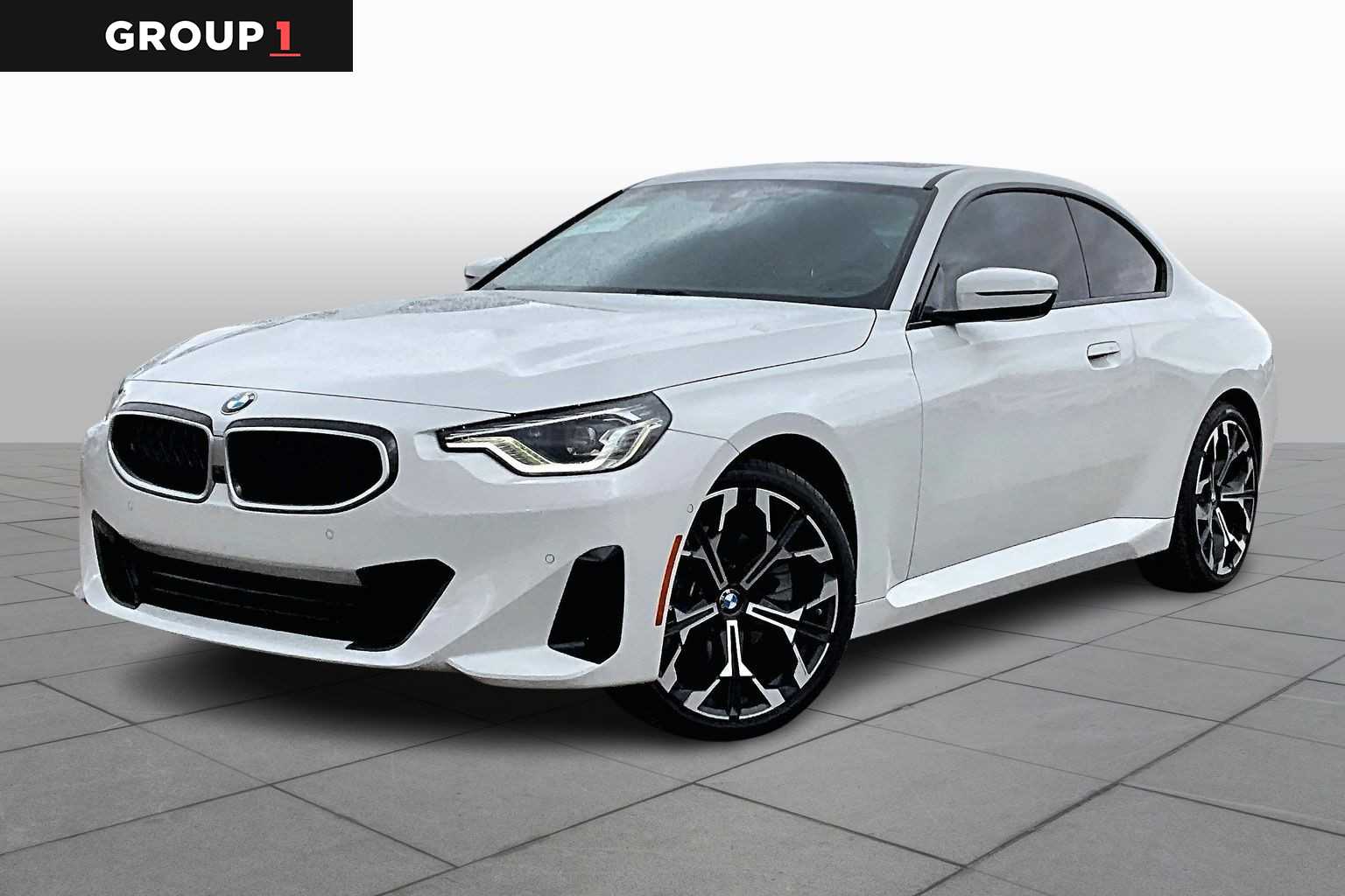 2025 BMW 2 Series 230i's photo