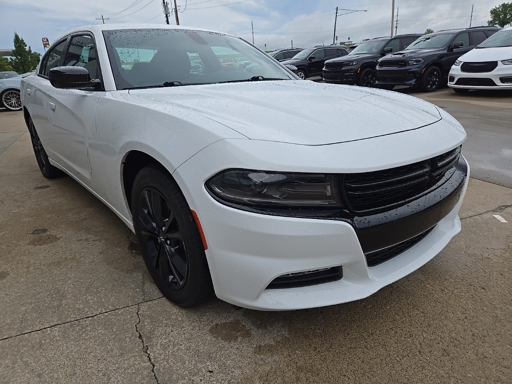 2022 Dodge Charger SXT photo 15