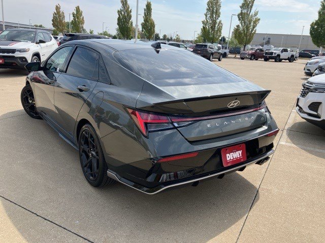 2024 Hyundai Elantra N Line photo 7