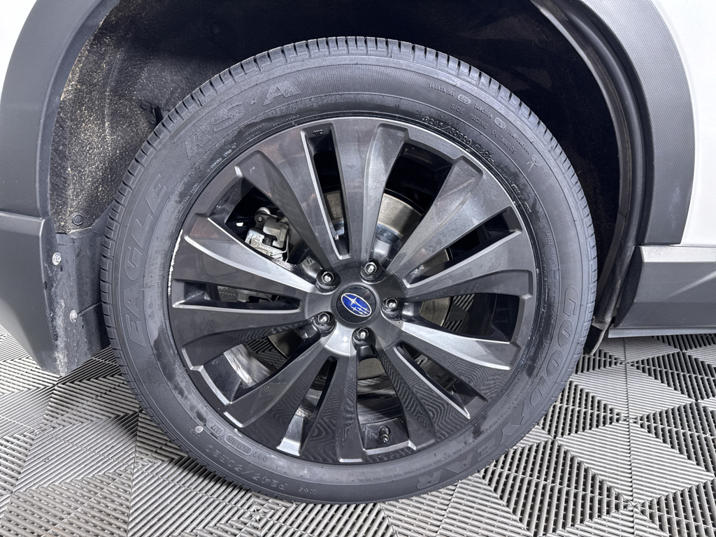 2022 Subaru Ascent Onyx Edition photo 16