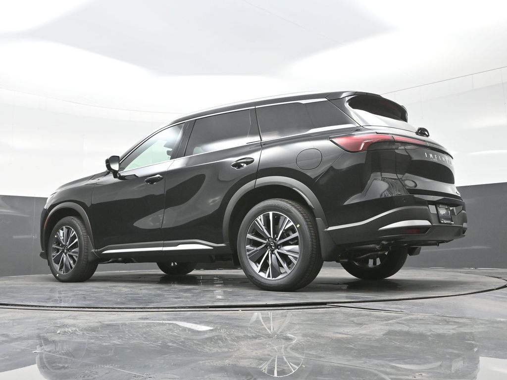 2026 Infiniti QX60 Luxe photo 29