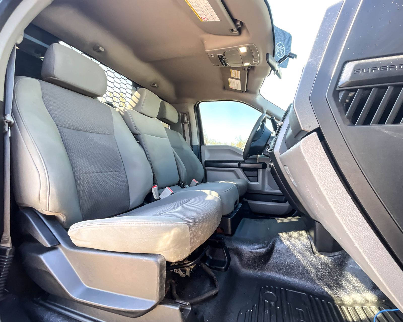 2019 Ford F-550 photo 14