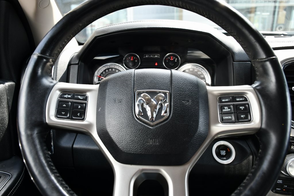 2016 Ram 1500 Laramie photo 15